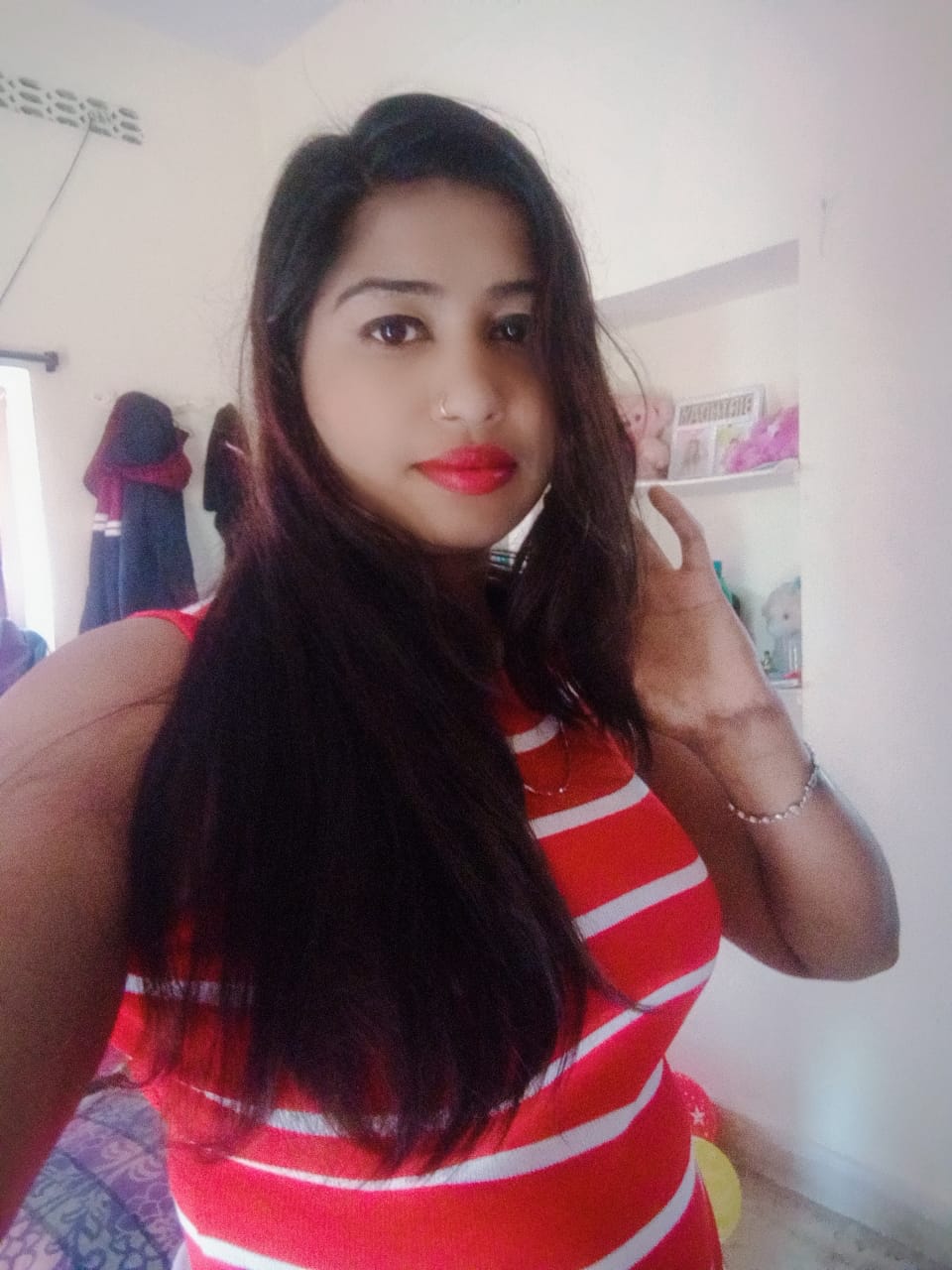 Exclusive call girl in Vadodara