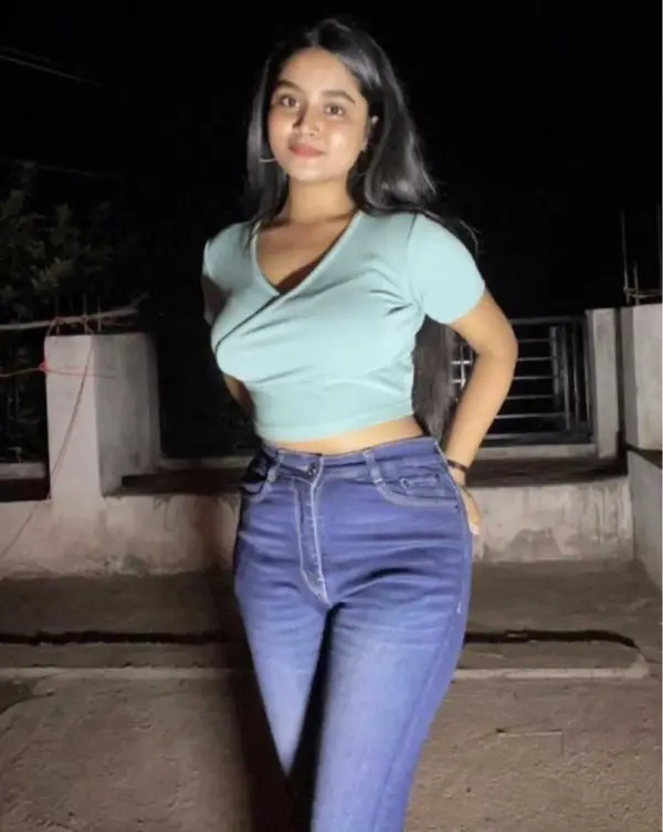 Sexy Palasia call girls, Vadodara